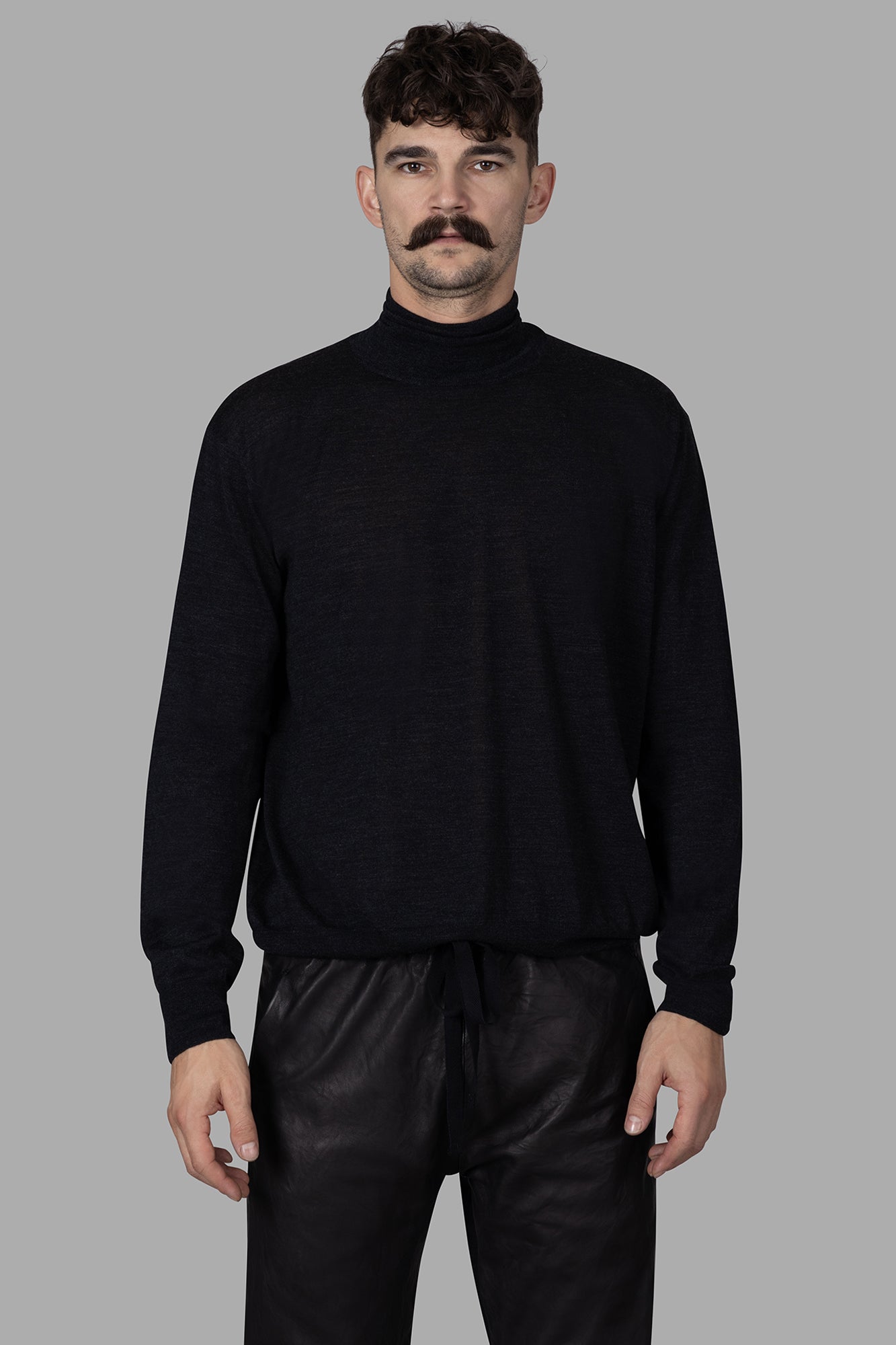 Fine-knit Turtleneck Sweater