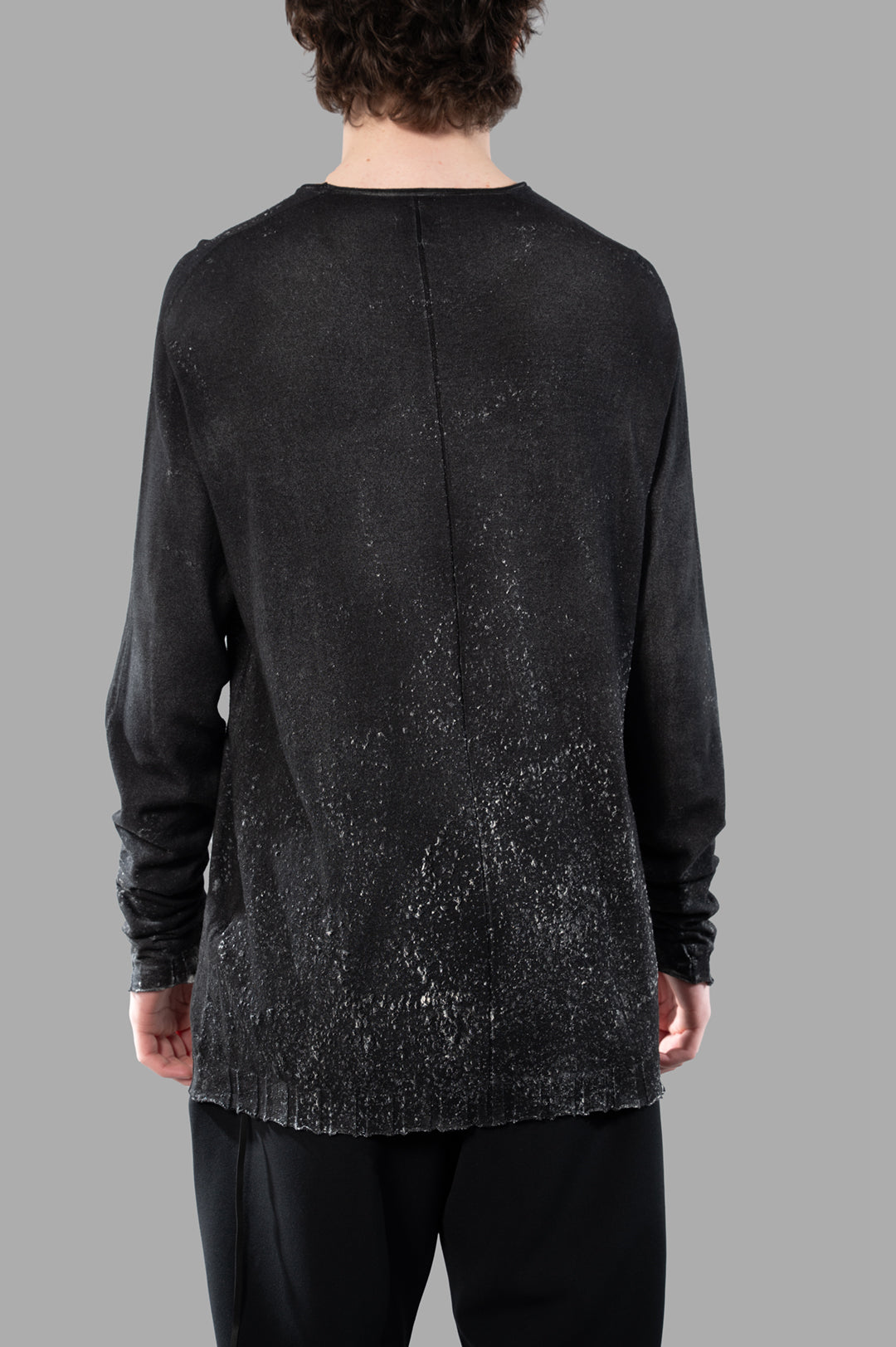 Long-sleeved Airbrushed Sweater
