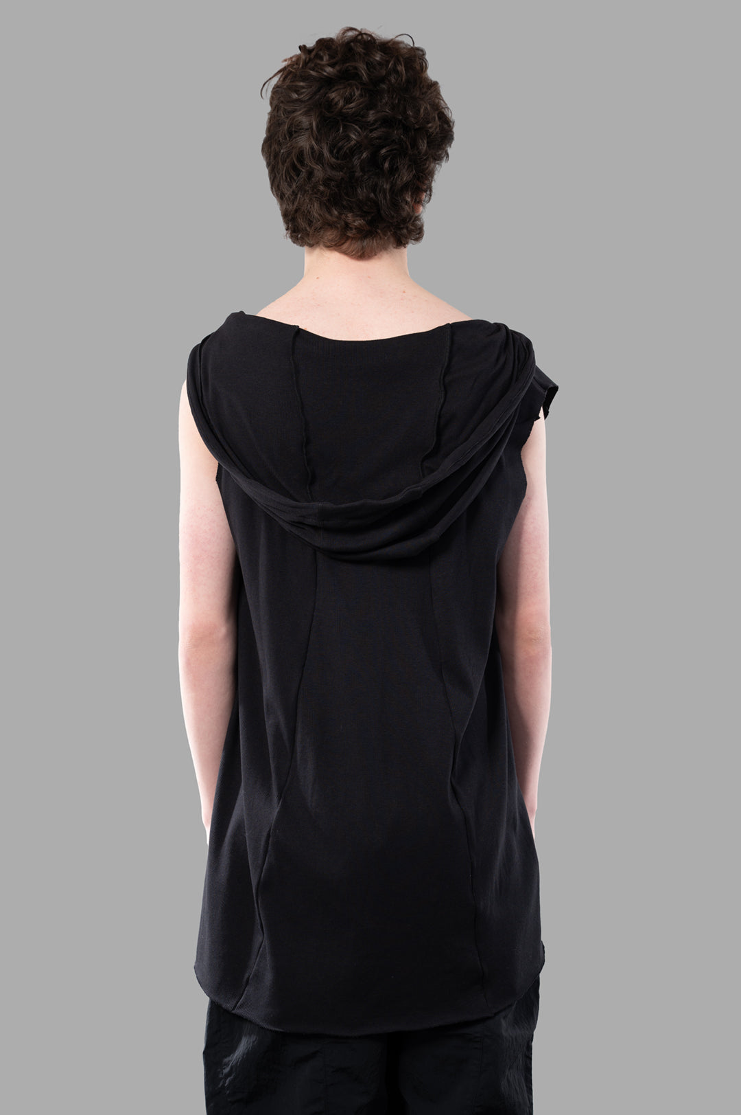 Light Rib Hooded Cutoff