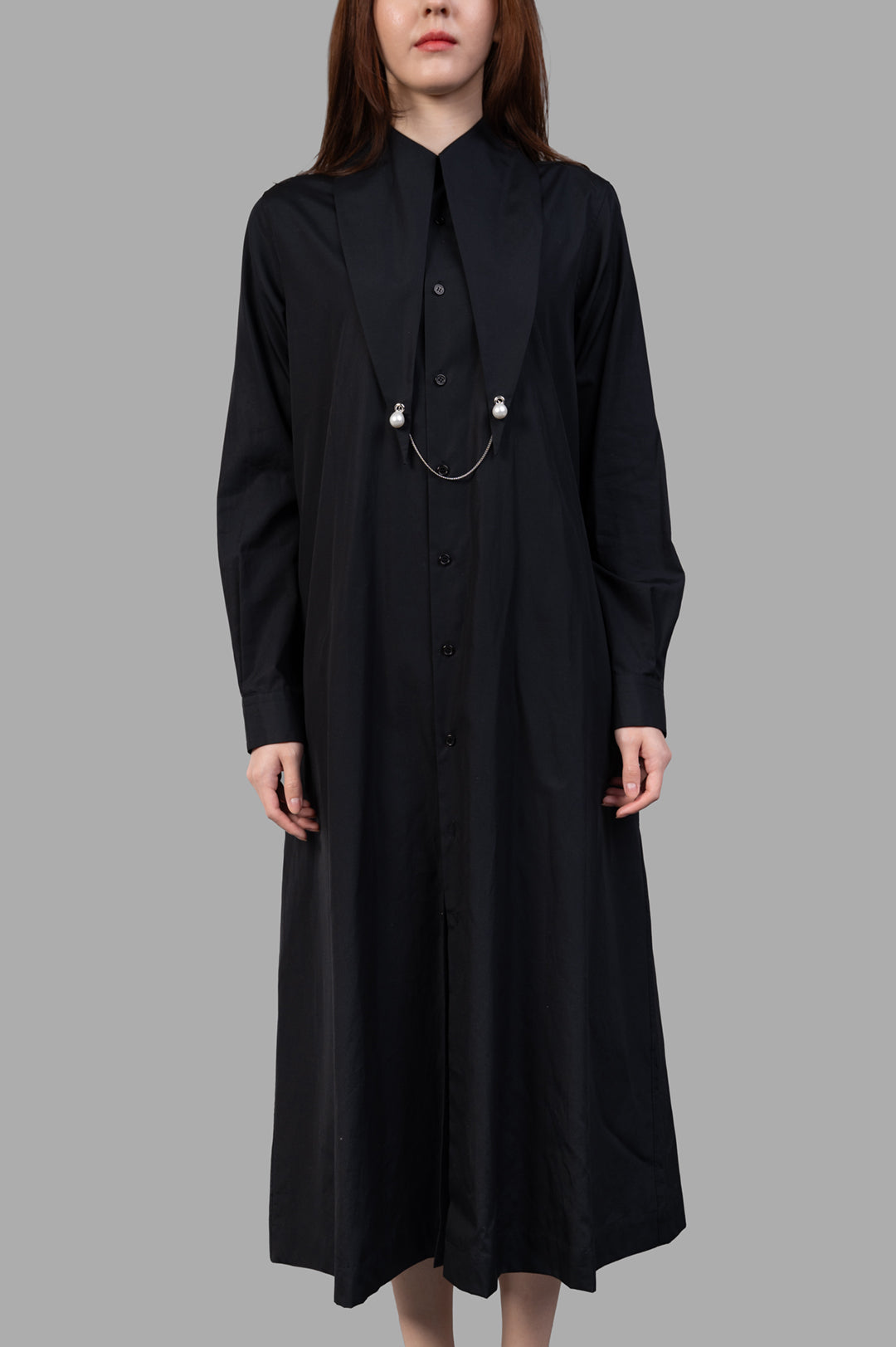 Charm-collar Shirt Dress in Black