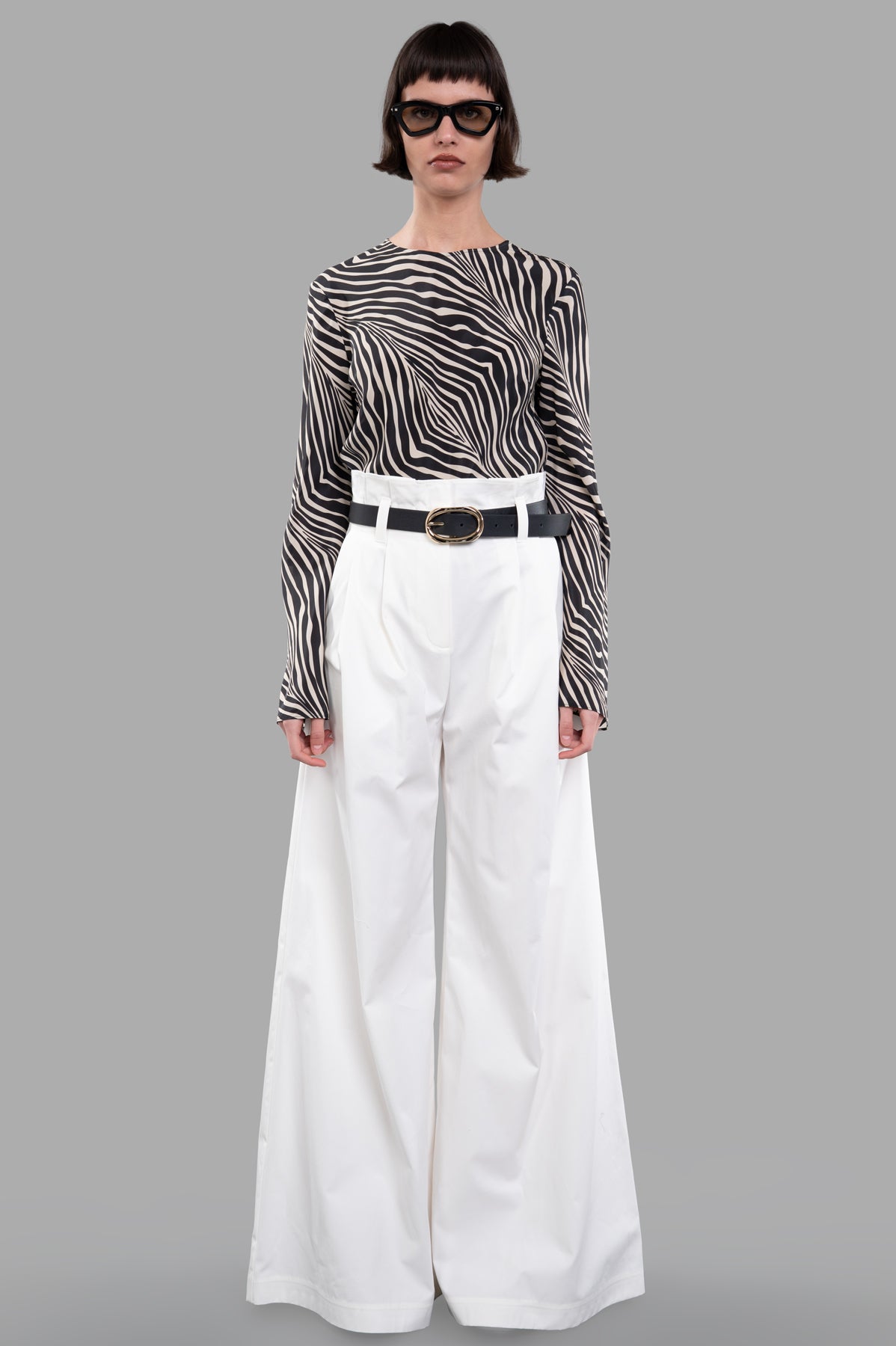 Wide-leg Pants