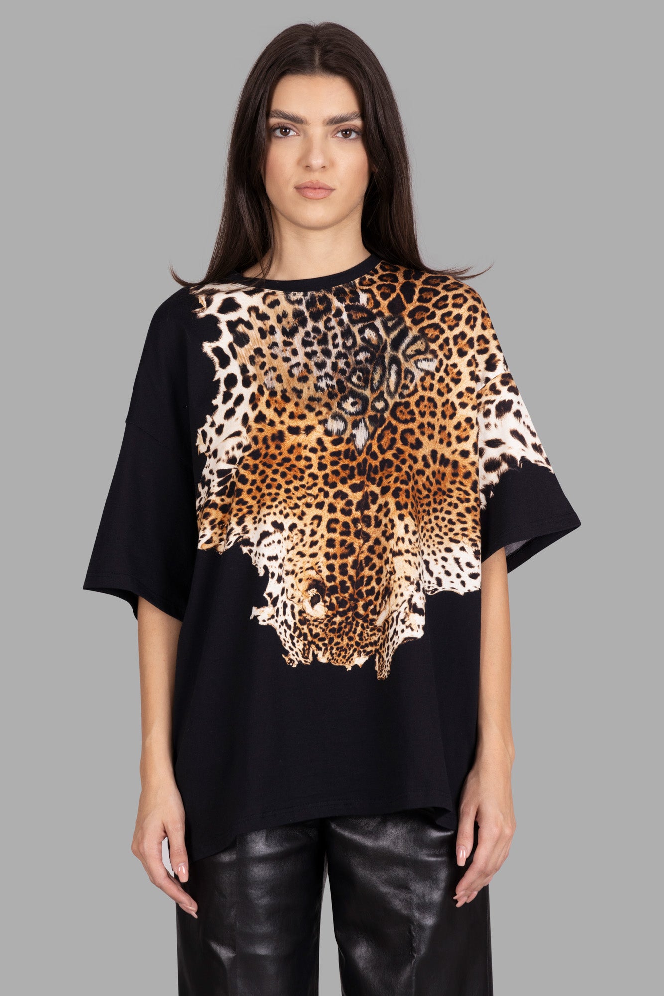Tiger-print T-shirt