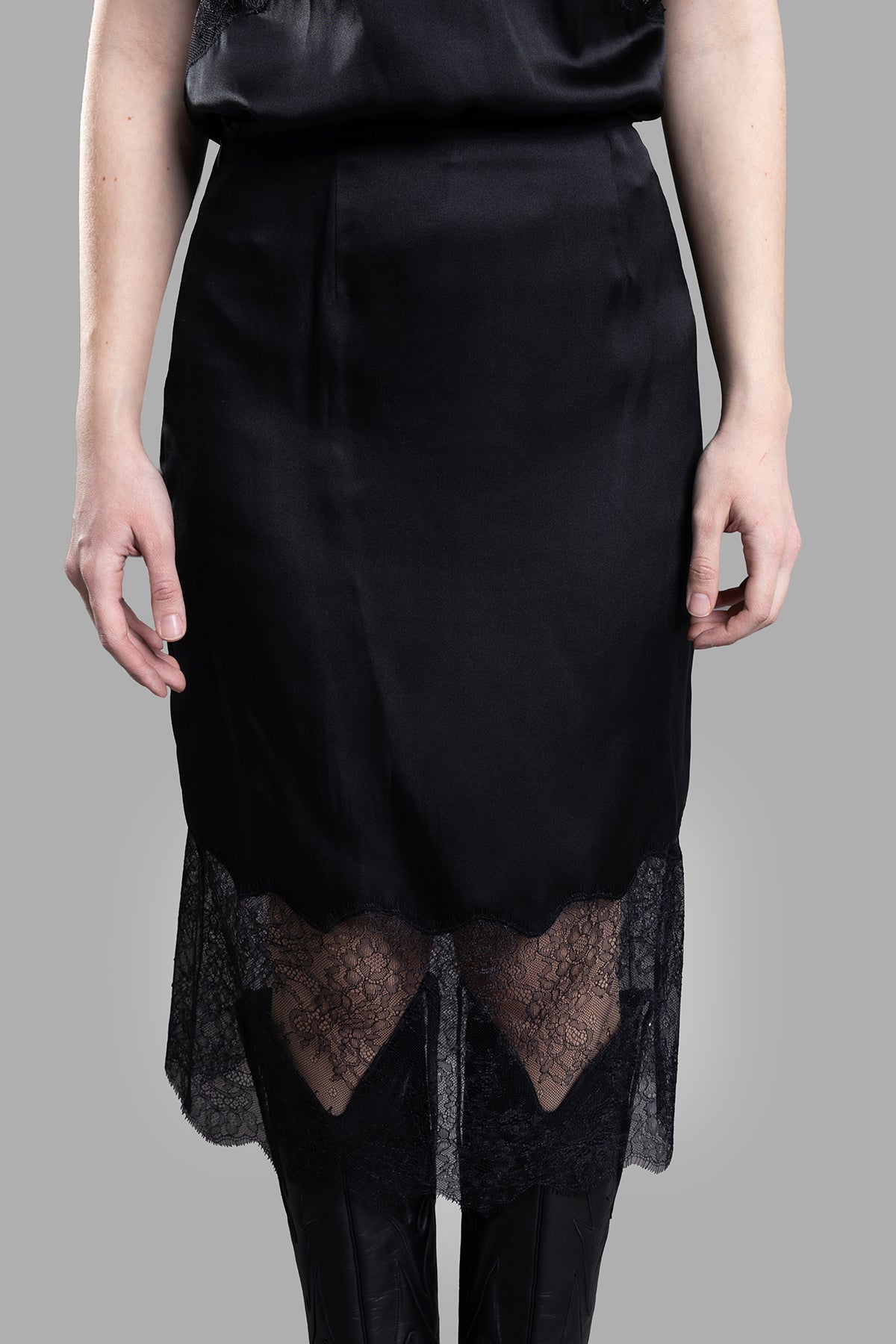 Amelie Lace Skirt