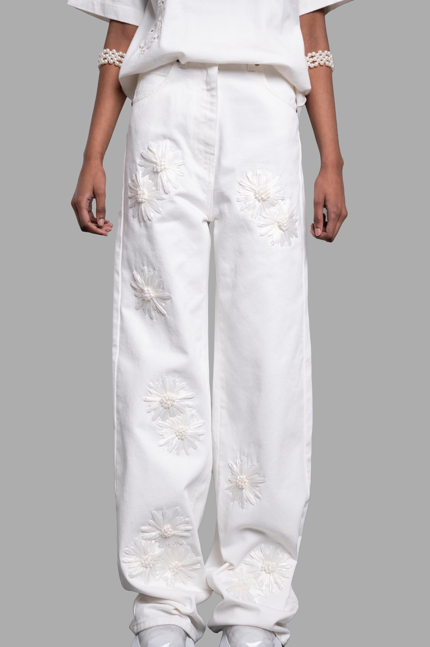 Denim Trousers with Raffia Flowers