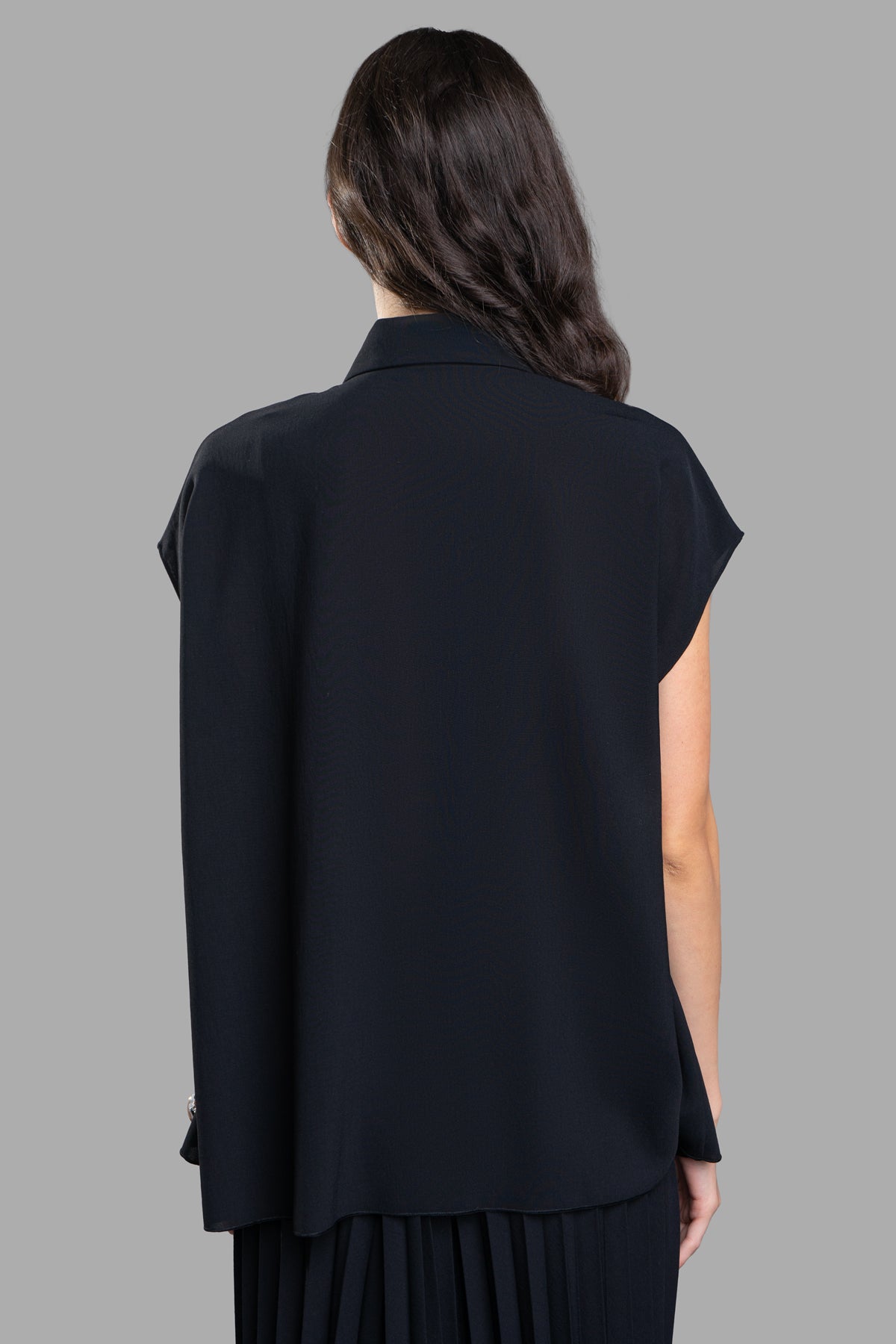 Airy Plissé Blouse