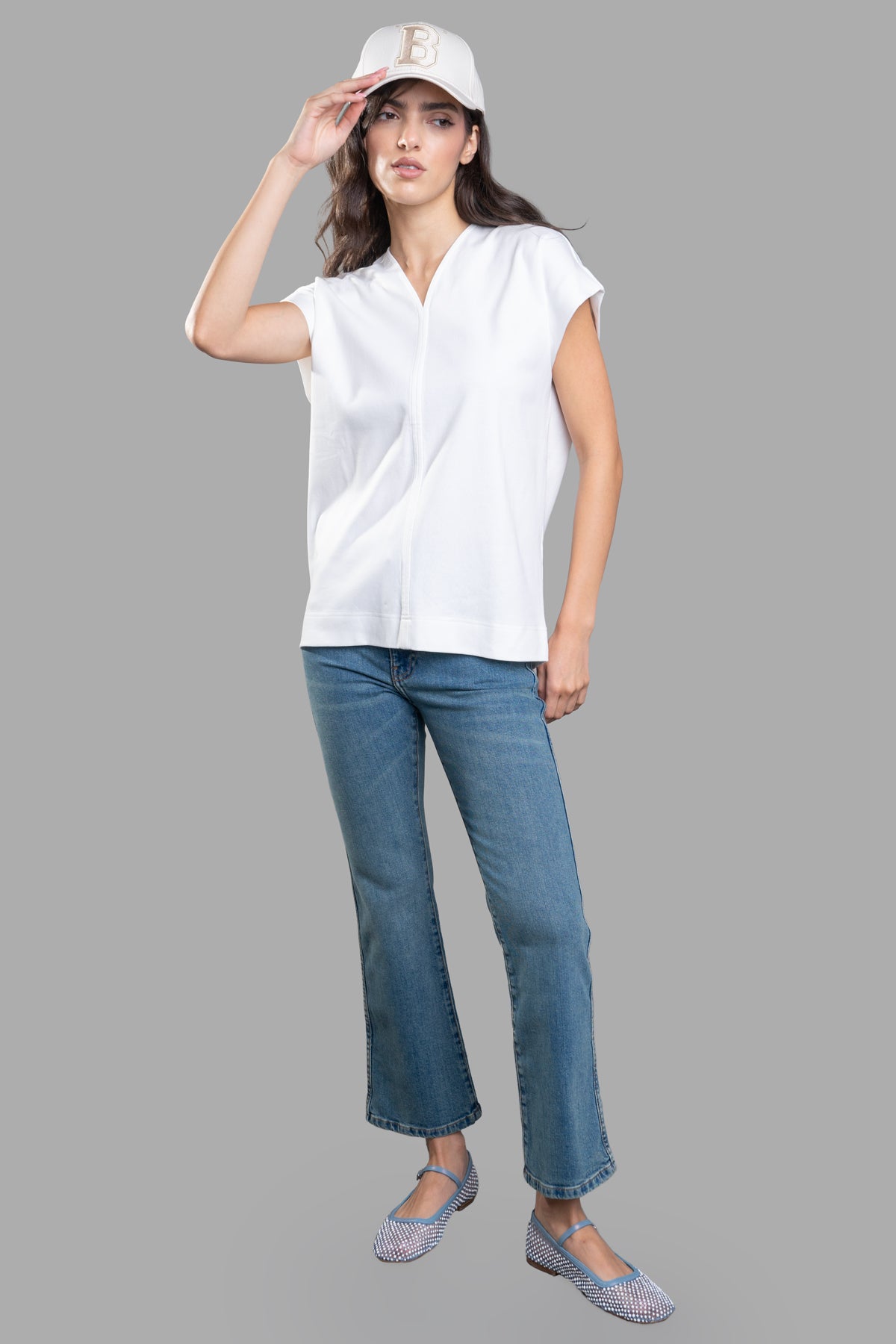 V-neck T-shirt