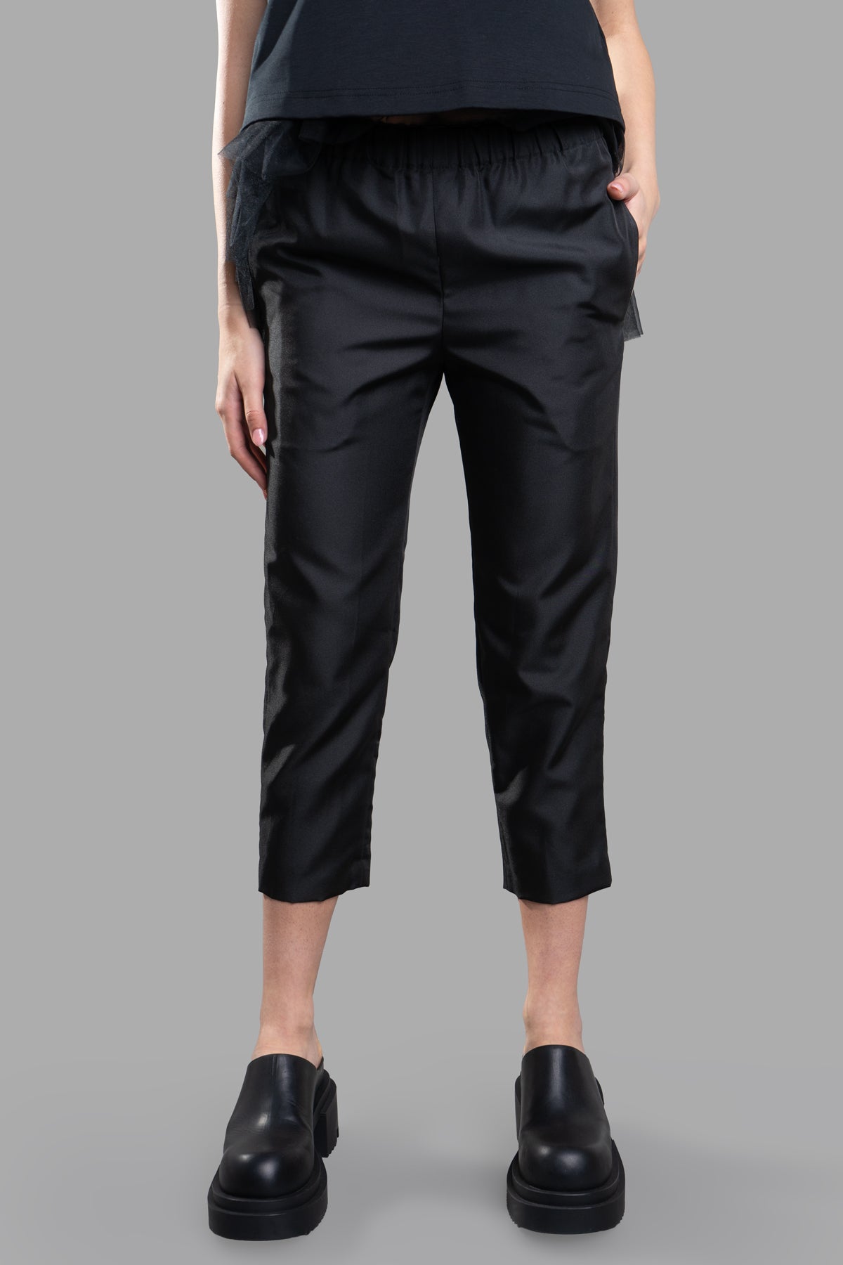 Slim-fit Cropped Trousers