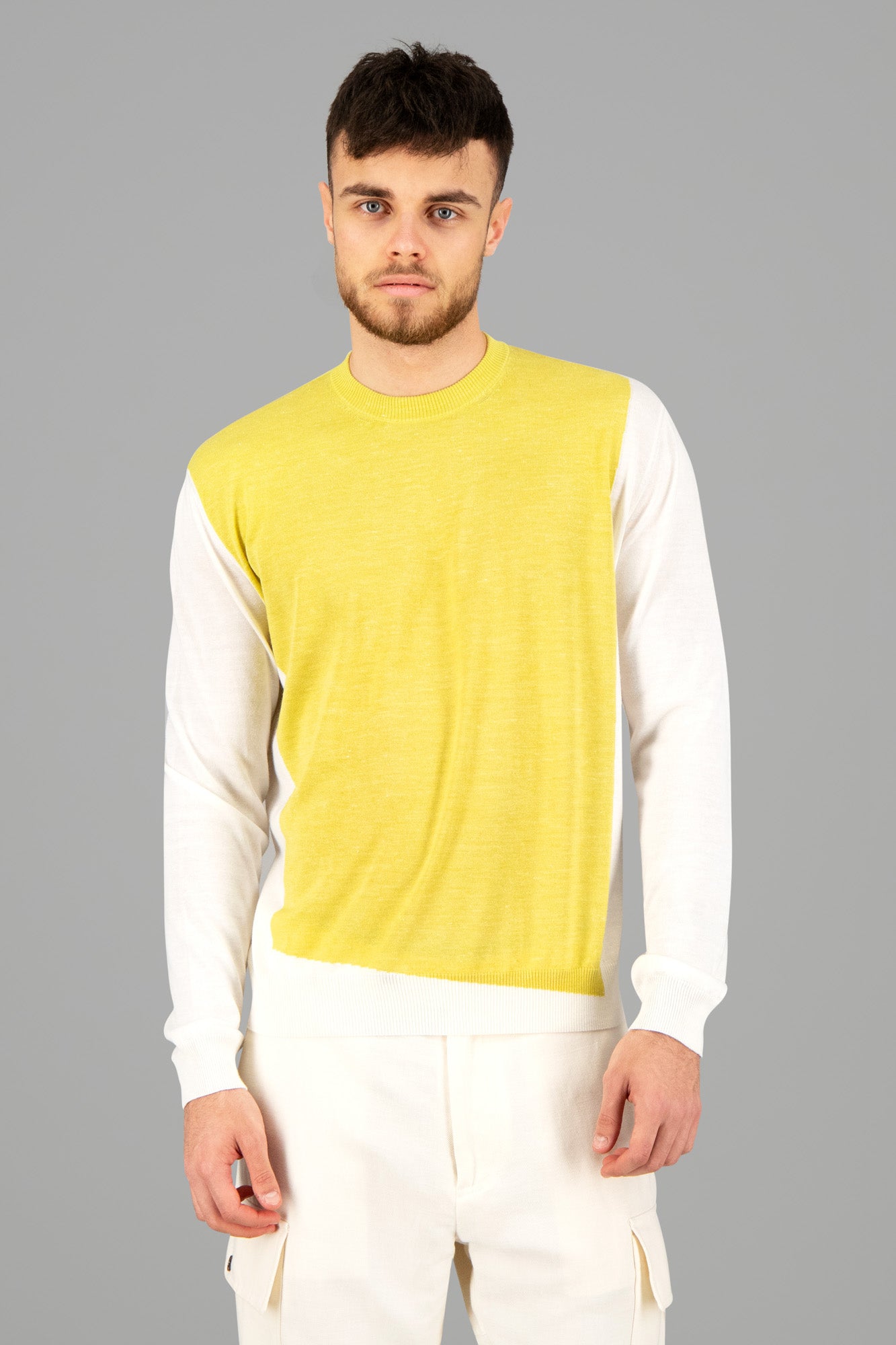 Two-Colored Fine Knit Sweater
