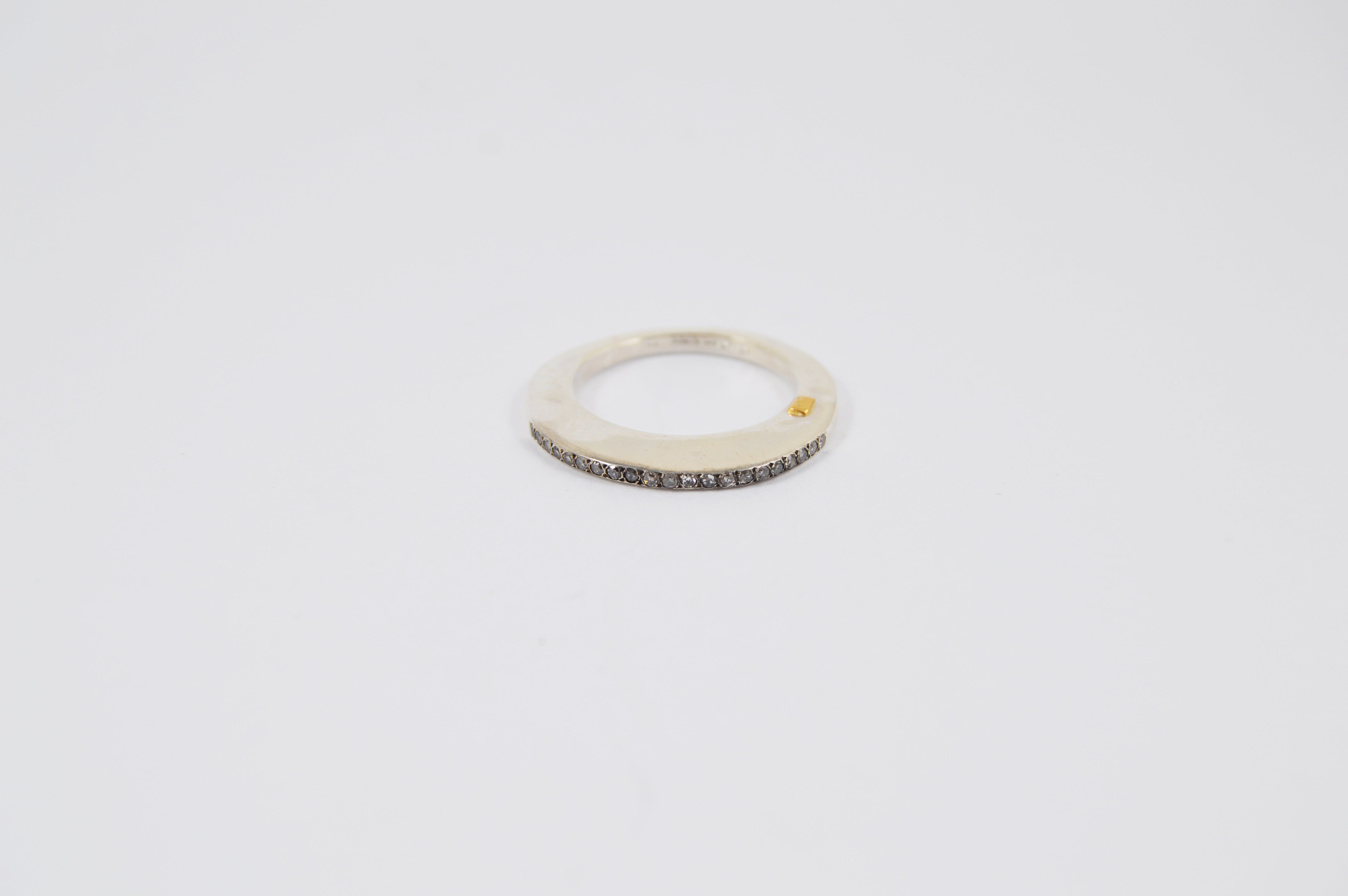 Poster Ring