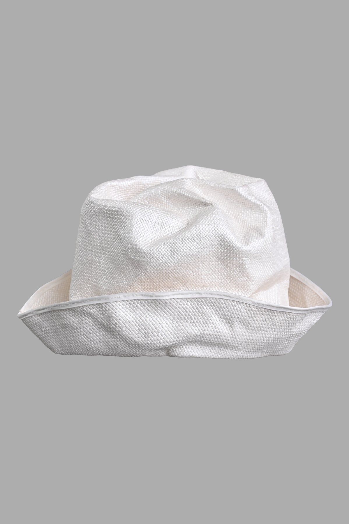 Artista Paper White Hat