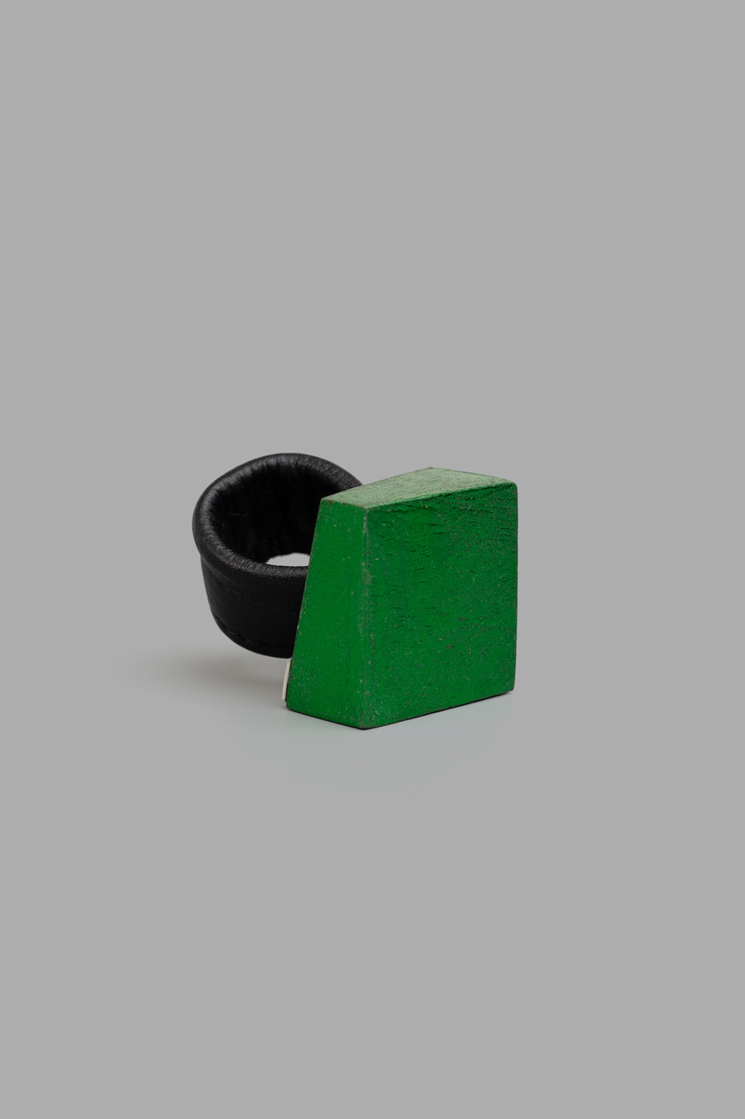 Cinis Ring in Green