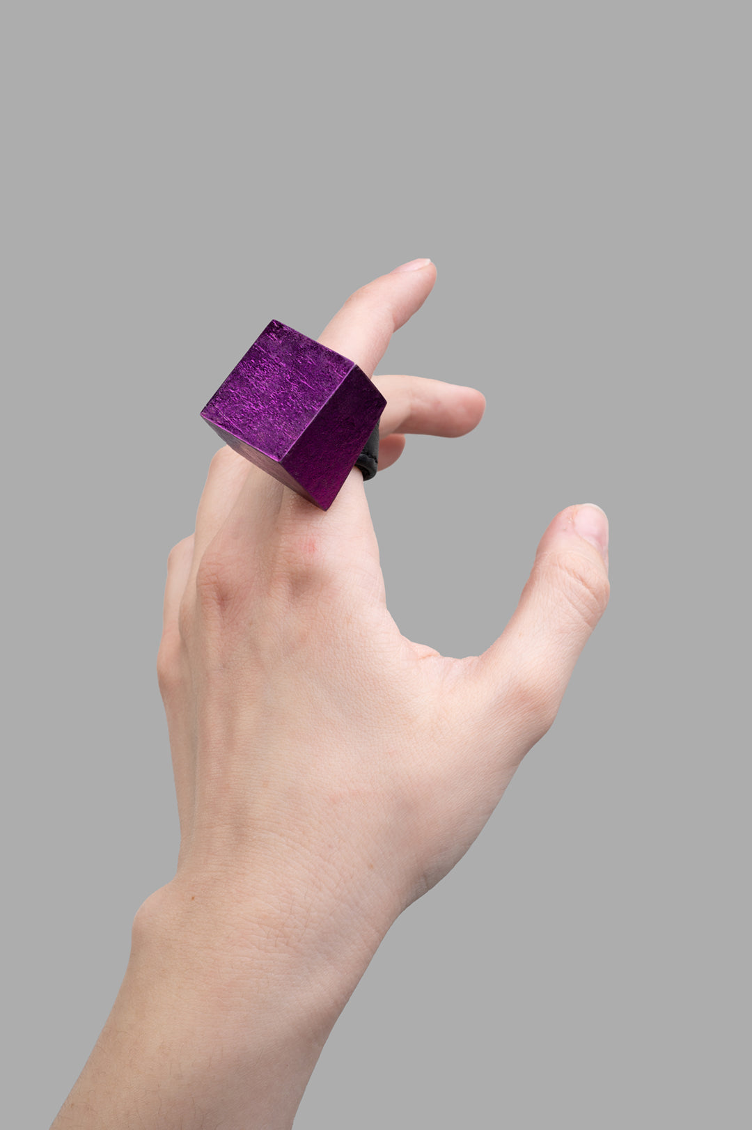 Cinis Ring in Purple