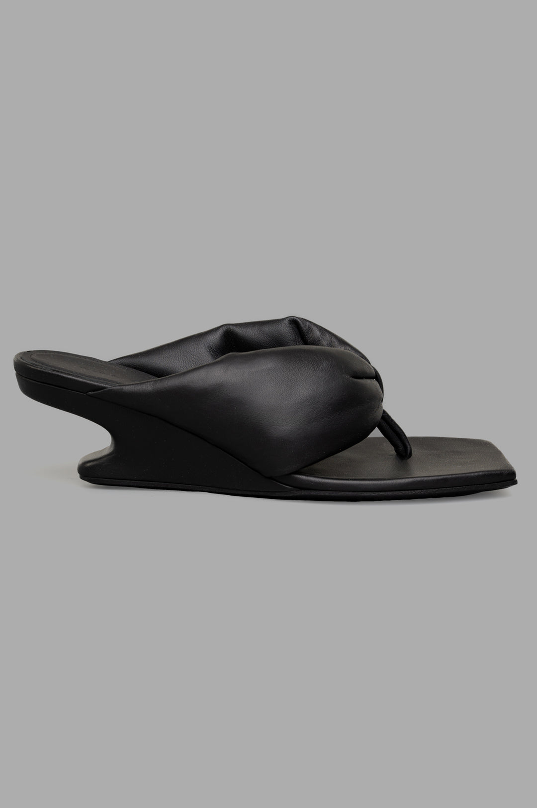 Hollywood Thong Cantilever