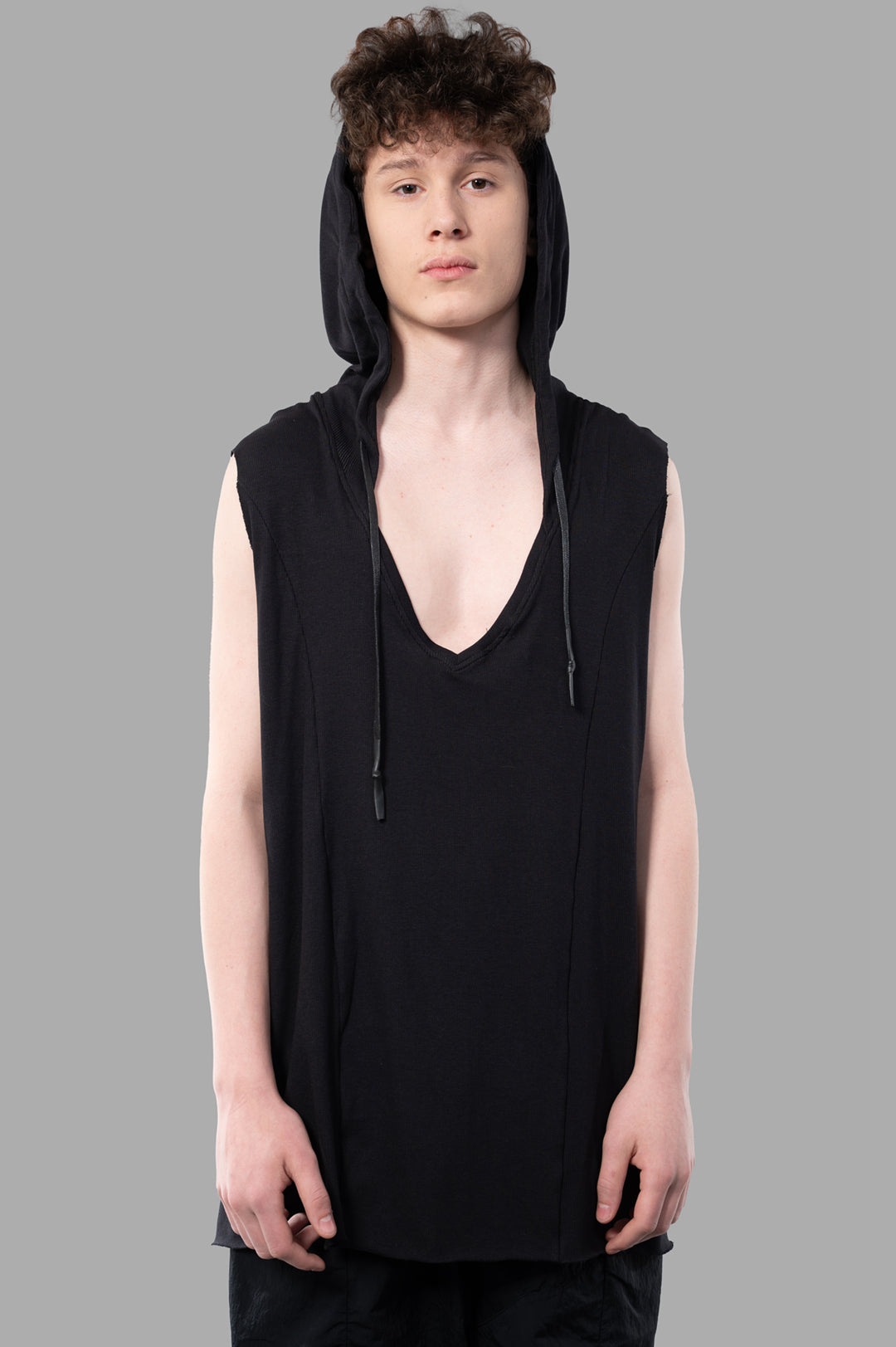 Light Rib Hooded Cutoff