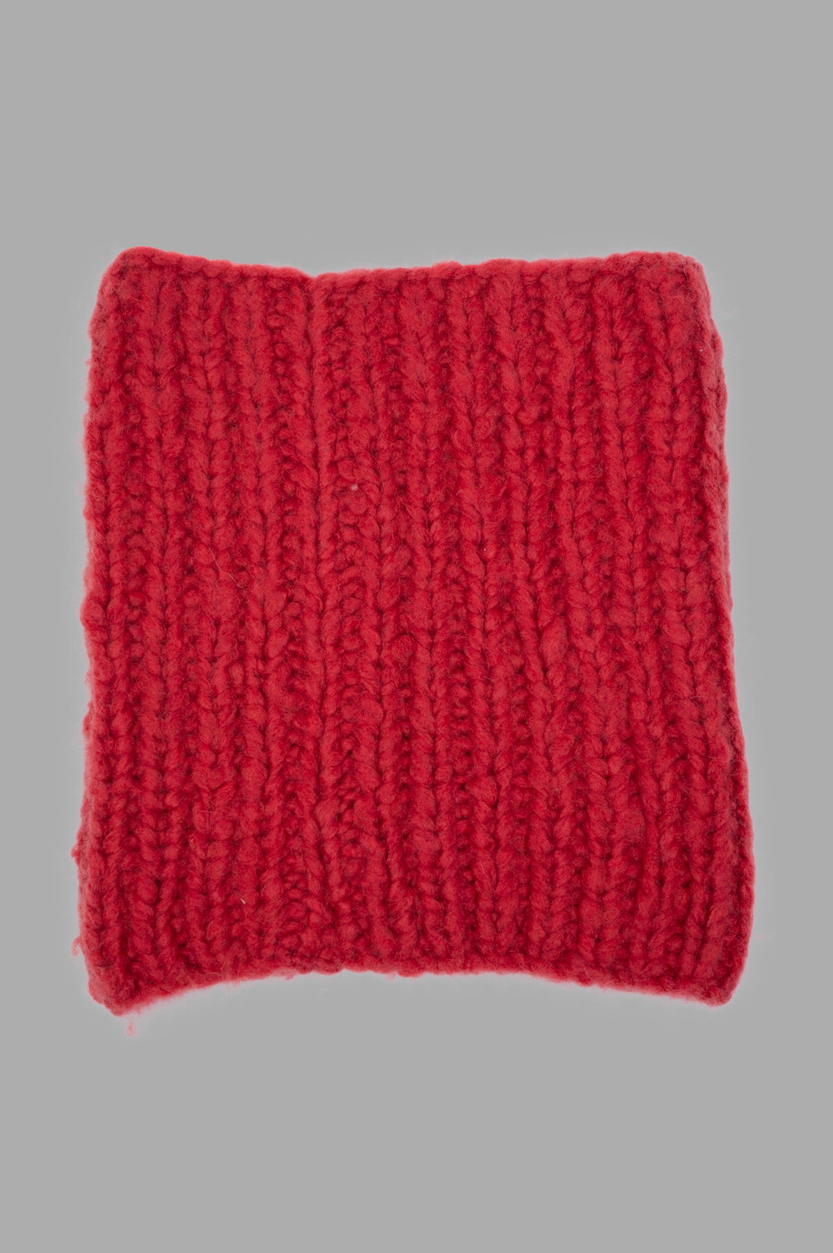 Cable-Knit Tube Scarf