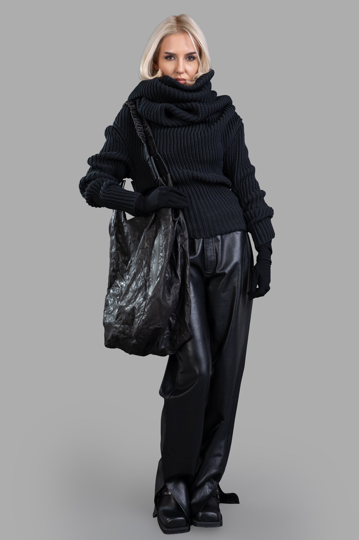 Knit Top With Gloves
